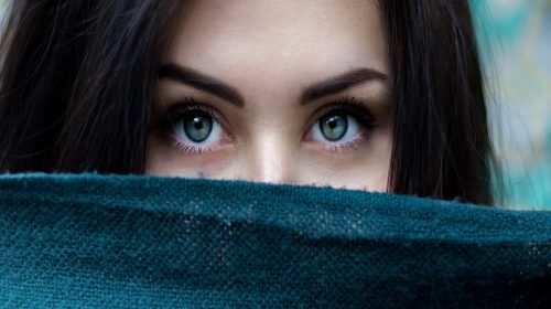 youthful eyes