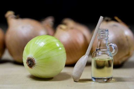 Onion juice to treat Itchy Scalp