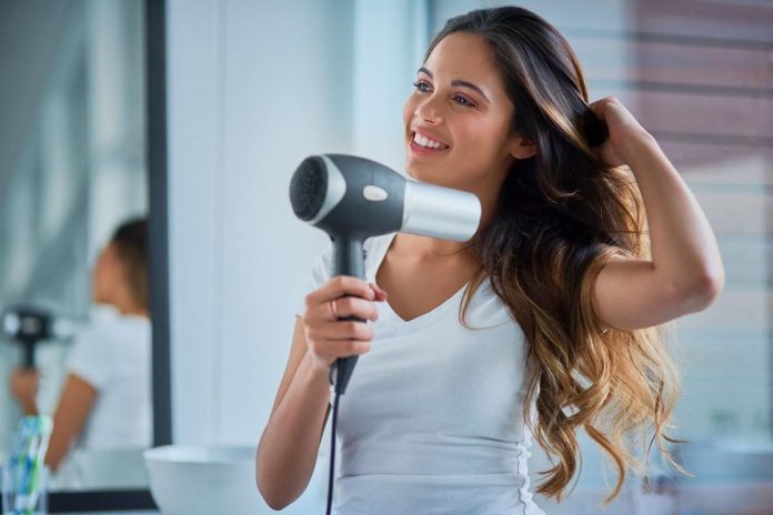 The Top 5 Rated Mini Travel Hair Blow Dryers